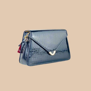 VEE CROSSBODY BLACK