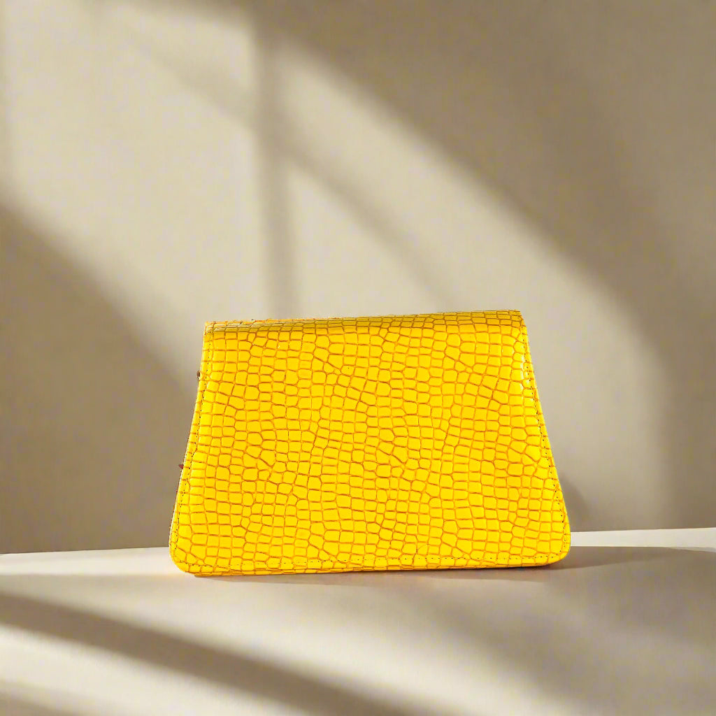 VEE CROSSBODY MUSTARD
