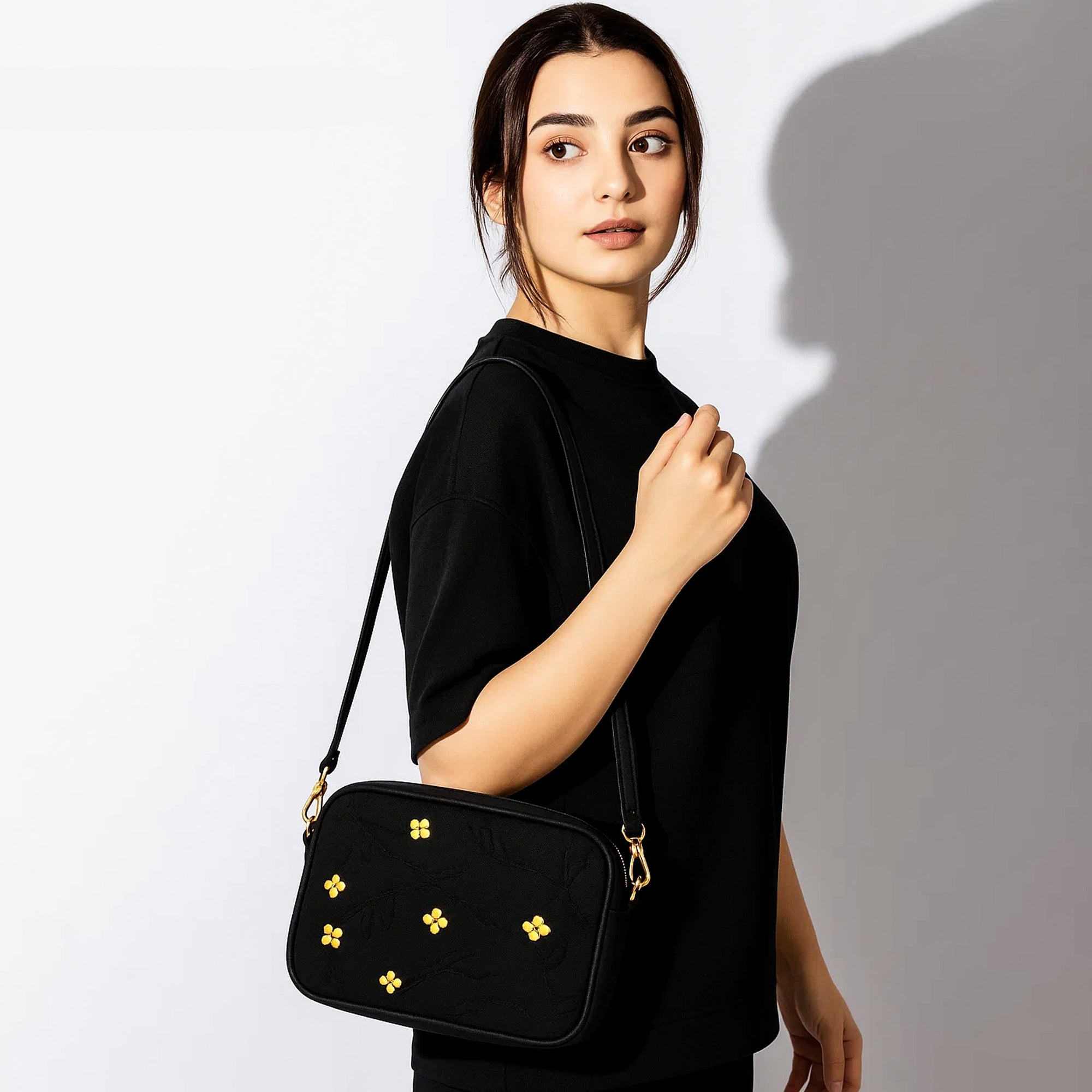 Buy Floral Chic Crossbody Bag in Pakistan