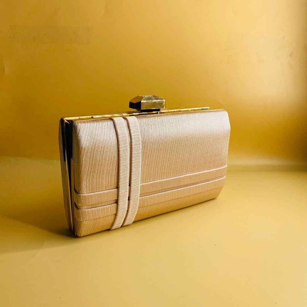 Allure pink clutch
