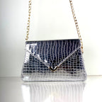 VEE CROSSBODY SILVER
