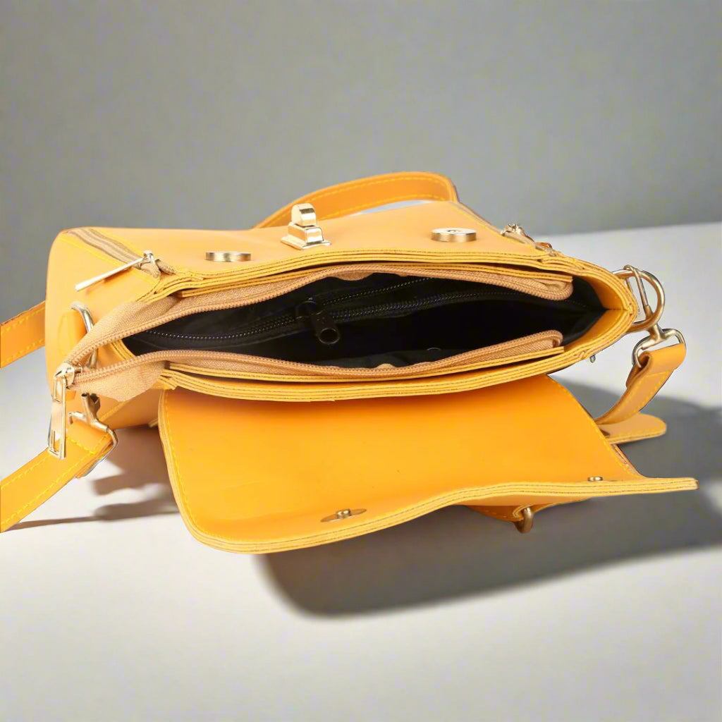 FLAPPY MUSTURD HANDBAG
