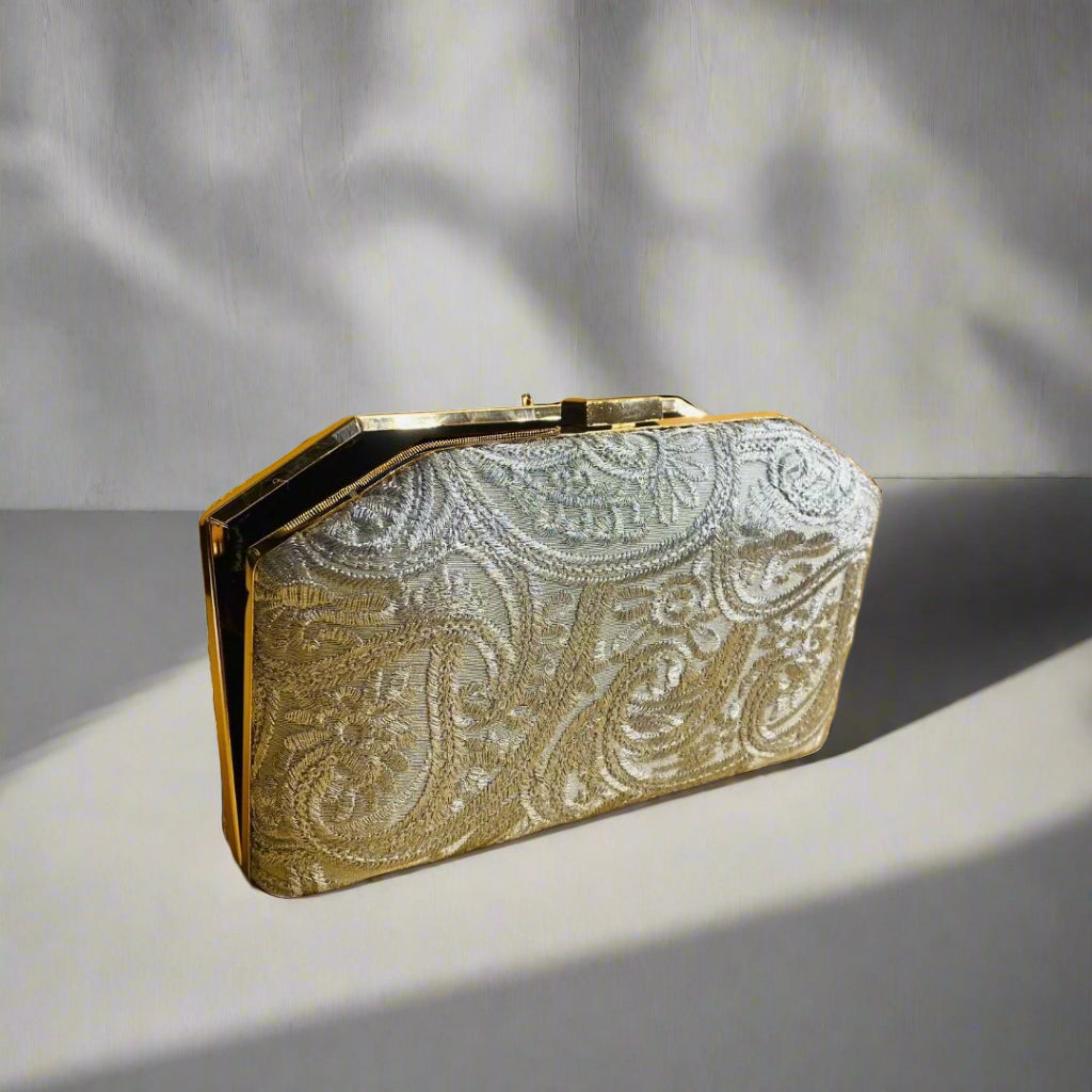 BALTIL-CLUTCH-SILVER