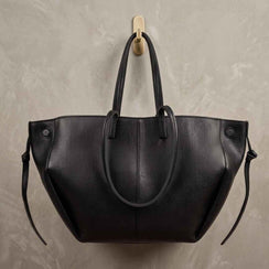 Enshee Cyme Handbag - Black