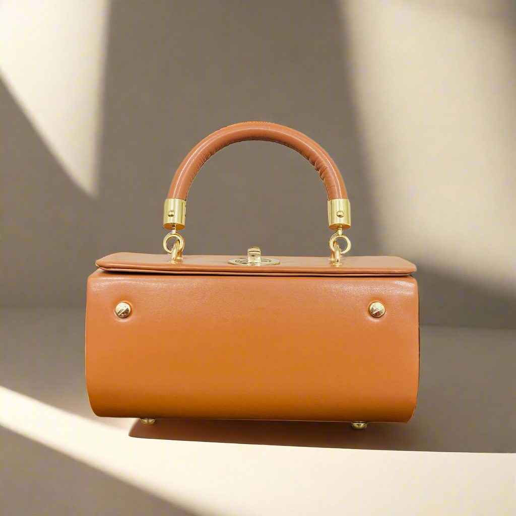 NEW FOMO BROWN HANDBAG