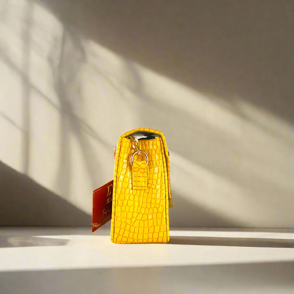 VEE CROSSBODY MUSTARD
