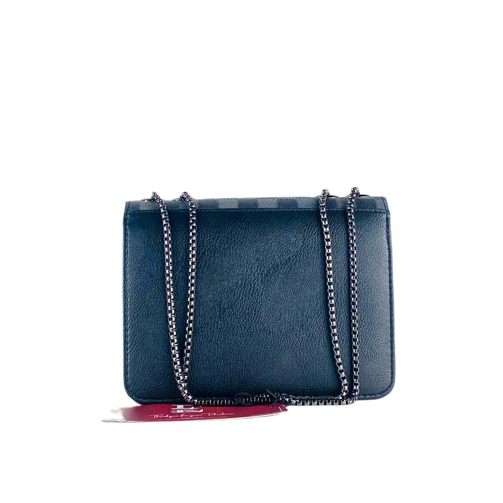 LEO Crossbody black black chain