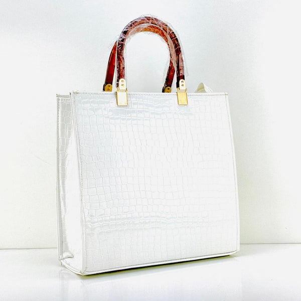 VOLVO-HANDBAG-WHITE