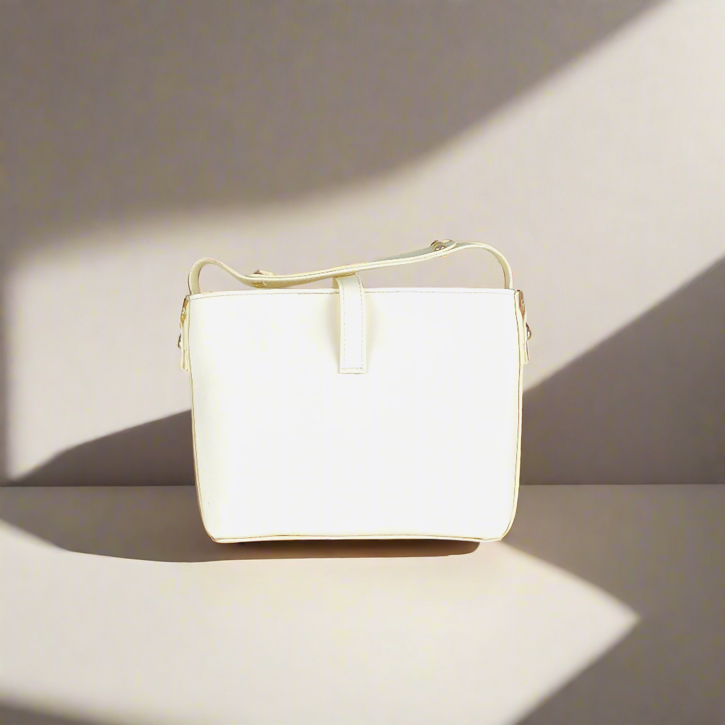 SANDY WHITE HANDBAG