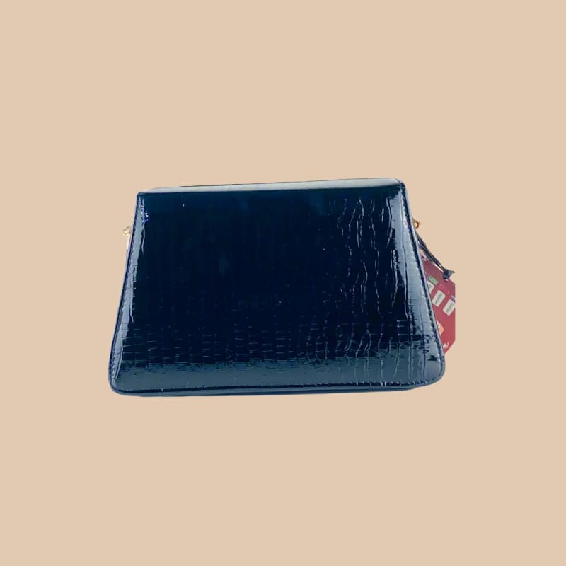 VEE CROSSBODY BLACK