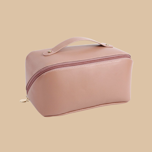 (Makeup pink cosmetic bag