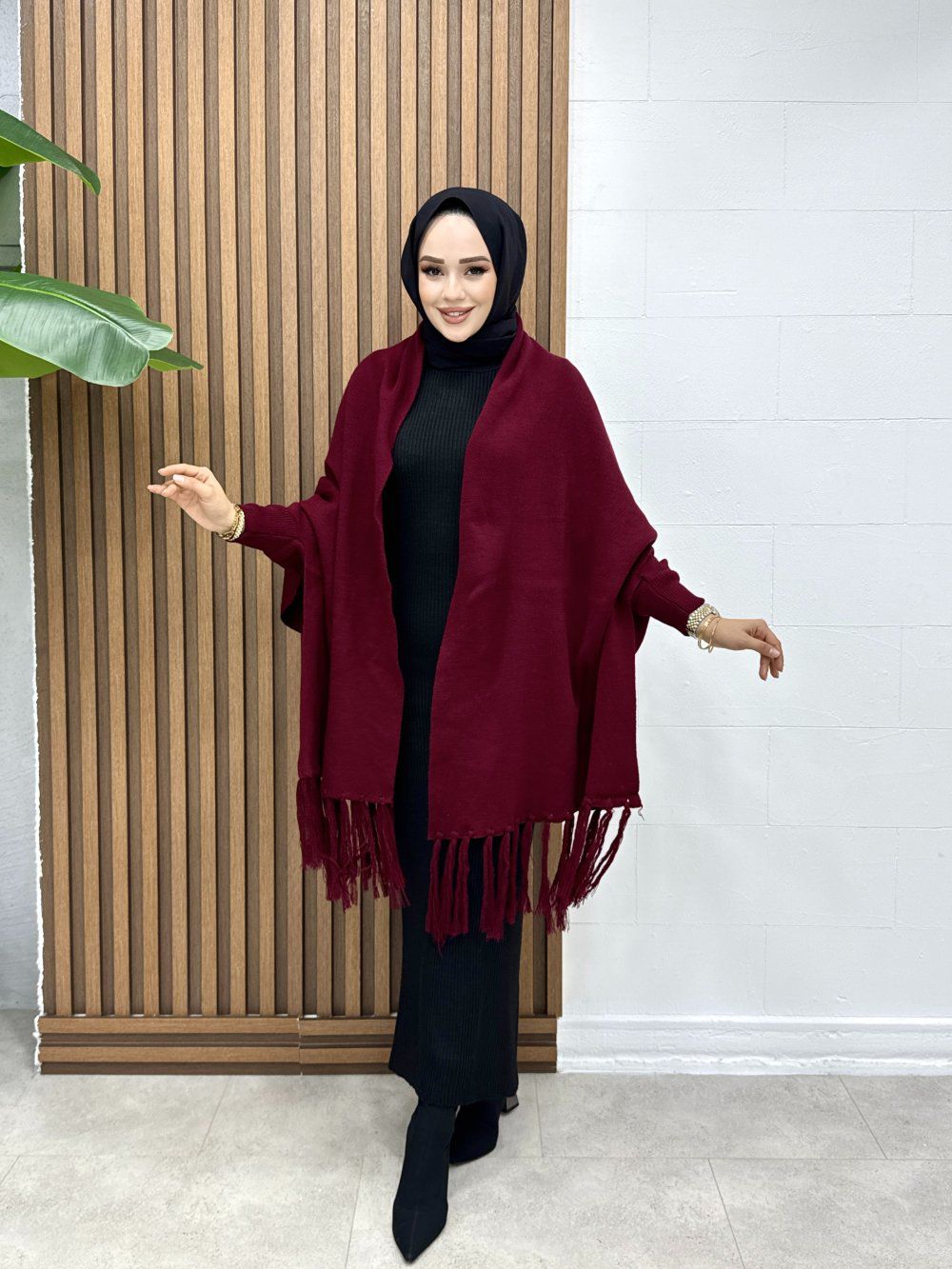 Maroon ChicCozy Winter Shawl